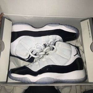 Size 4.5 brand new never worn